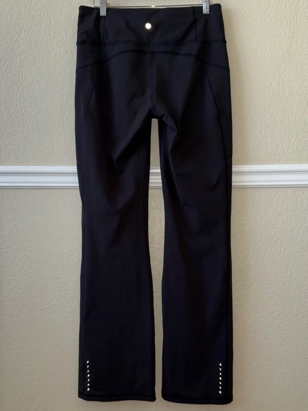 Athleta Fleece Lined Rainier Bootcut Pants Black Size Large Tall - Picture 15 of 16